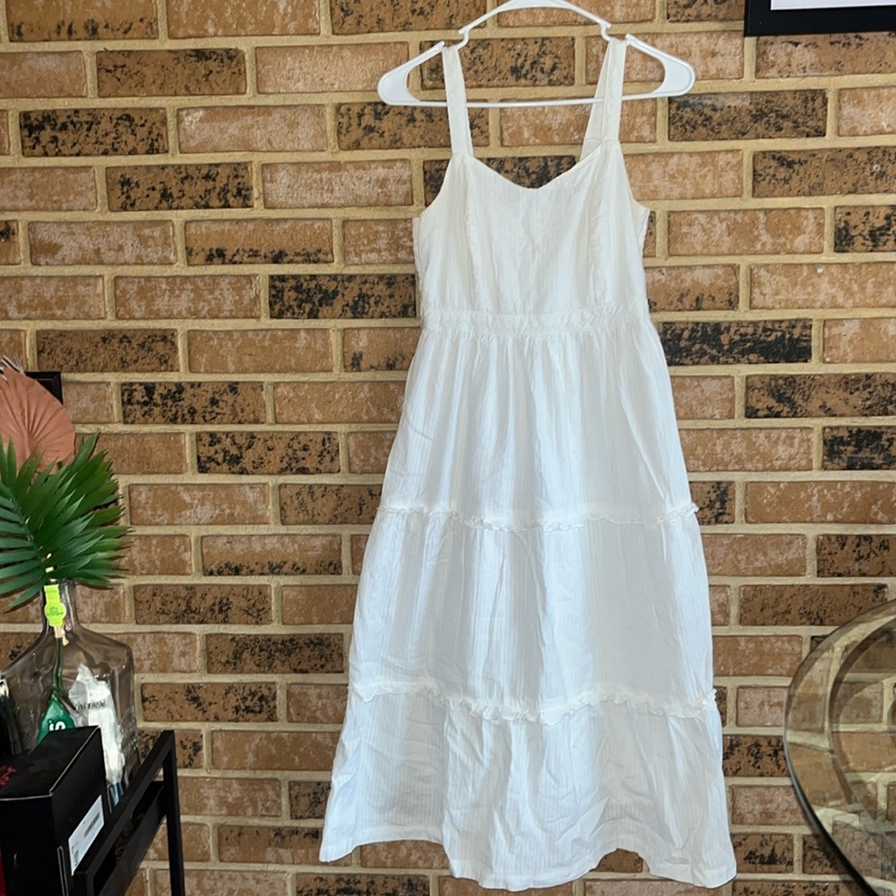 Small Jopna white cotton summer dress